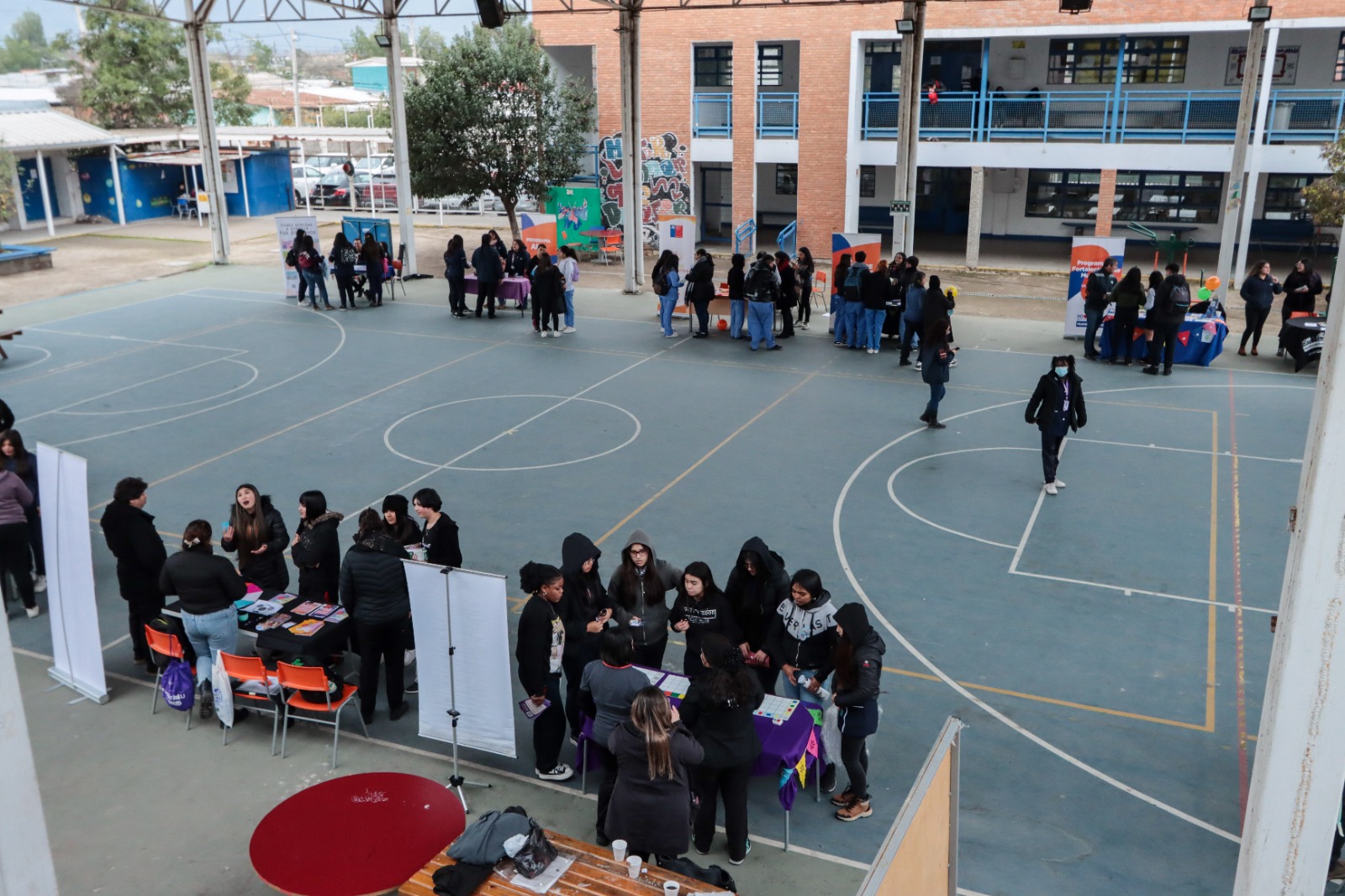 FERIA DE BIENESTAR LICEO COMERCIAL